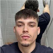 Preparador físico con experiencia en planificación de rutinas, alimentación y evaluaciones